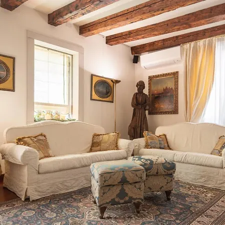 Garden Mansion With Private Mooring R&r Venice